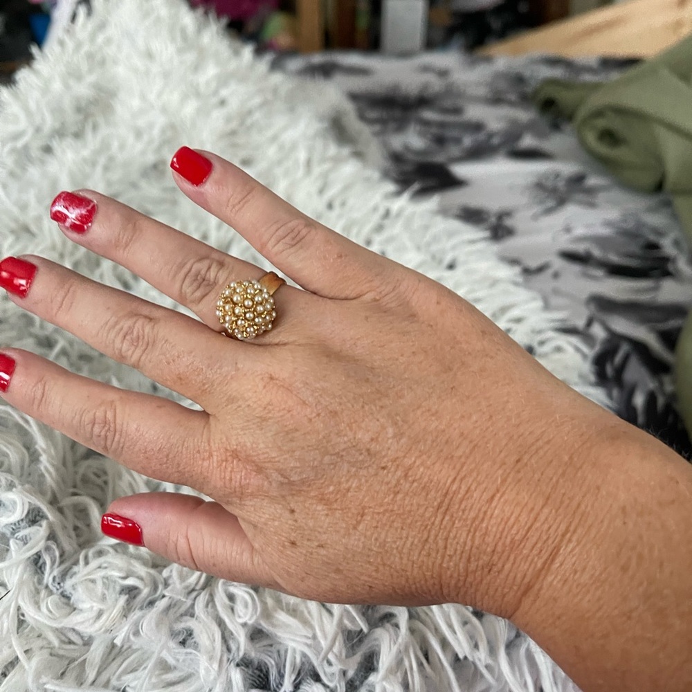 Vintage Rare Pearl  cluster ring